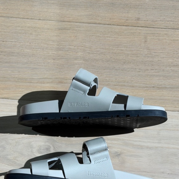 Hermès Chypre Sandals Beige Esquisse 37.5  – Excellent Condition - Picture 3 of 3